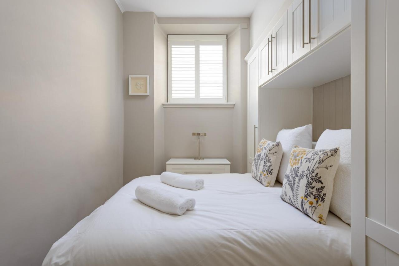 The Rose Street Apartment エディンバラ エクステリア 写真