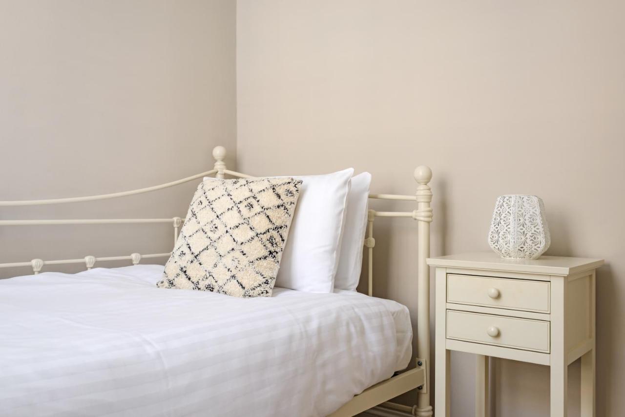 The Rose Street Apartment エディンバラ エクステリア 写真